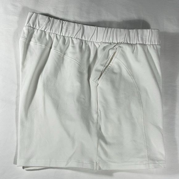 Sports Illustrated womens white pull-on drawstring elastic 5" shorts- size 2X - Picture 11 of 11
